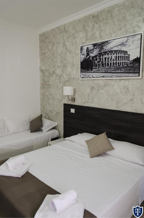 Tiburtina Inn Guest House ローマ エクステリア 写真