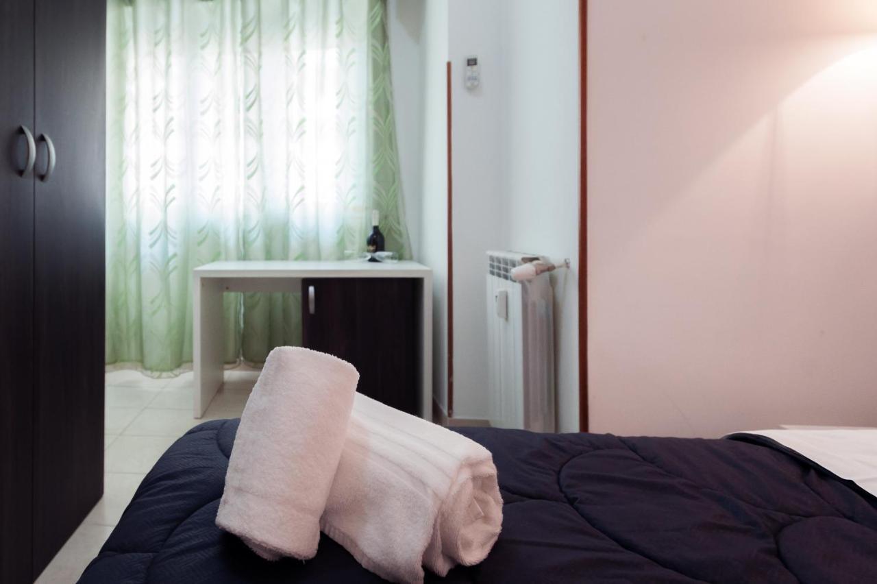Tiburtina Inn Guest House ローマ エクステリア 写真